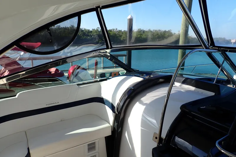 Slide: The Image of 2020 Formula 40 Performance Cruiser interior with scenic water view. - 18