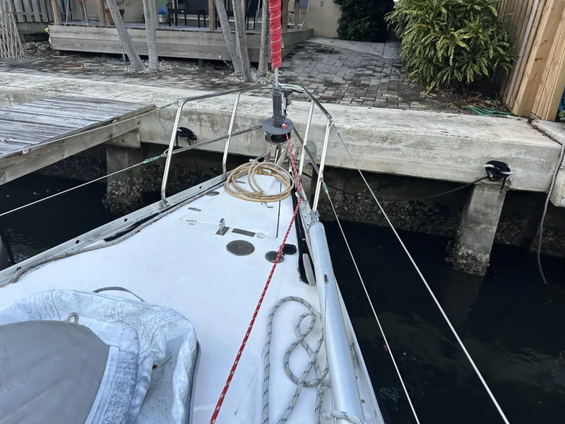 Slide: The Image of Canadian Sailcraft CS40 1989 - 52