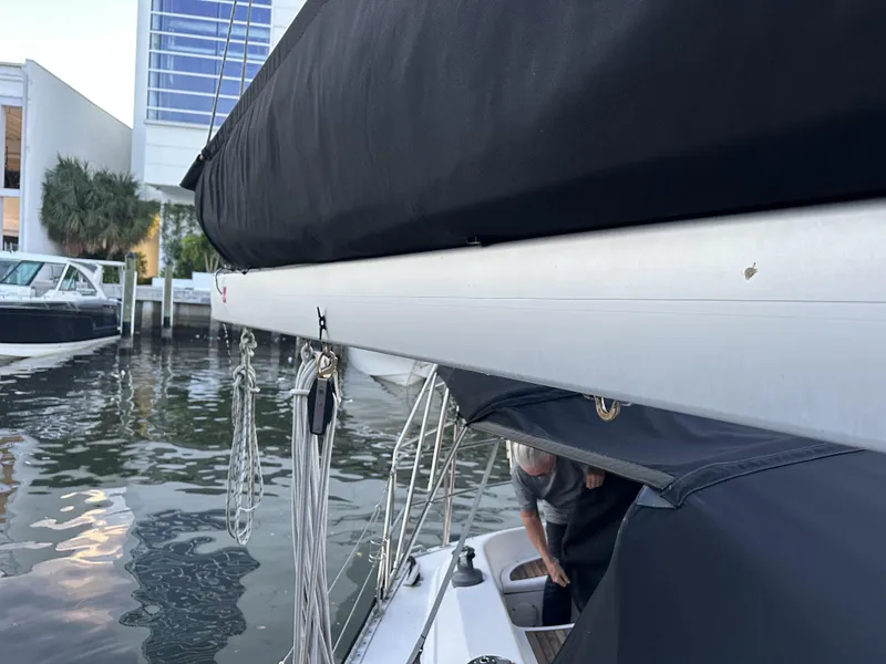 Slide: The Image of Canadian Sailcraft CS40 1989 - 59