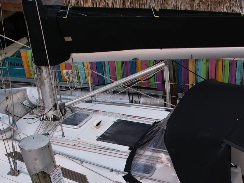 Slide: The Image of Canadian Sailcraft CS40 1989 - 63