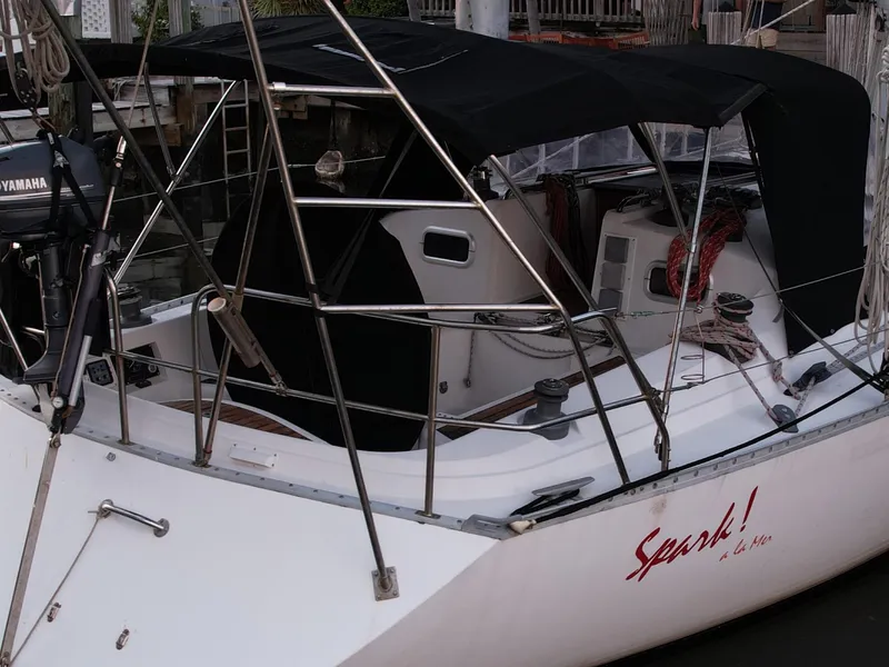 Slide: The Image of Canadian Sailcraft CS40 1989 - 64