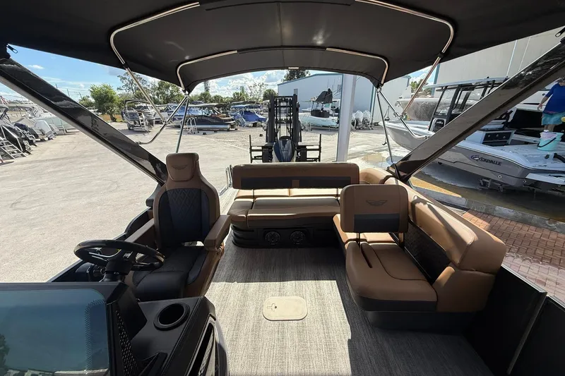 Slide: The Image of 2026 Bennington 26 M Swingback boat interior with luxurious seating and modern design. - 16
