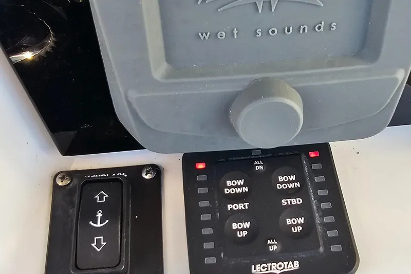 Slide: The Image of Control panel of a 2021 Sea Pro 259 Center Console boat. - 10