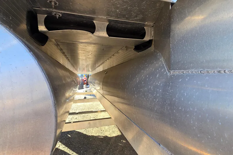 Slide: The Image of Underneath view of 2023 Veranda Vista View 20RC pontoon boat, showcasing aluminum construction. - 10