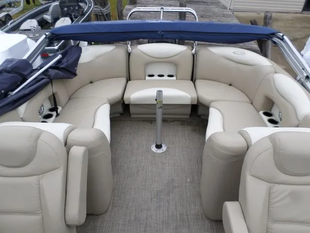 Slide: The Image of Sylvan 8524 MIRAGE 2016 - 4