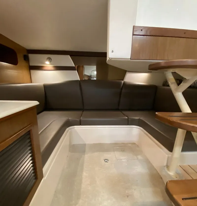 Slide: The Image of Cruisers Yachts 350 EX 2015 - 16