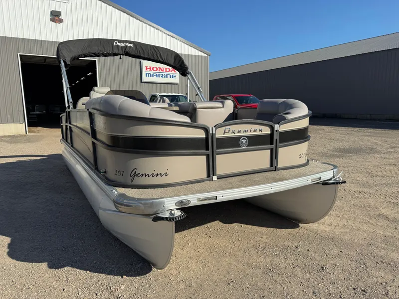 Slide: The Image of Premier 200 Sunsation Pontoon 2011 - 37