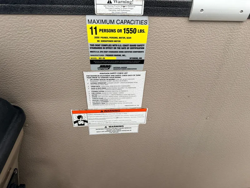 Slide: The Image of Premier 200 Sunsation Pontoon 2011 - 41