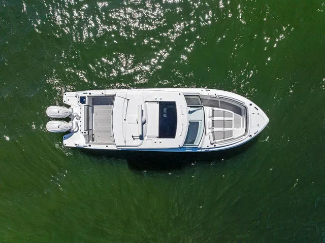 Slide: The Image of Interior view of Everglades 367 CX 2026 boat tank. - 23