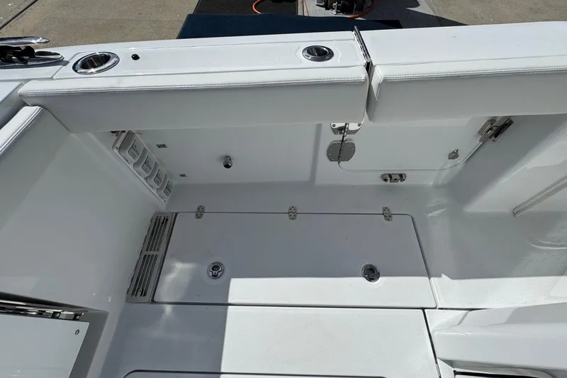 Slide: The Image of Interior of Everglades 367 CX boat, model year 2026. - 35