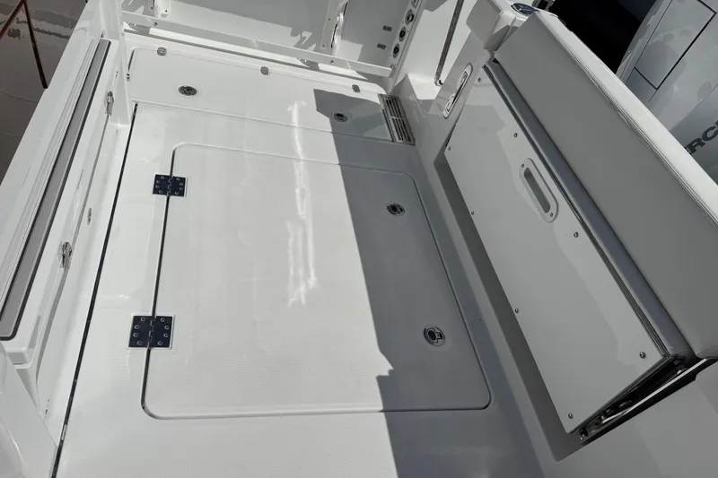 Slide: The Image of Interior of Everglades 367 CX boat, model year 2026. - 38