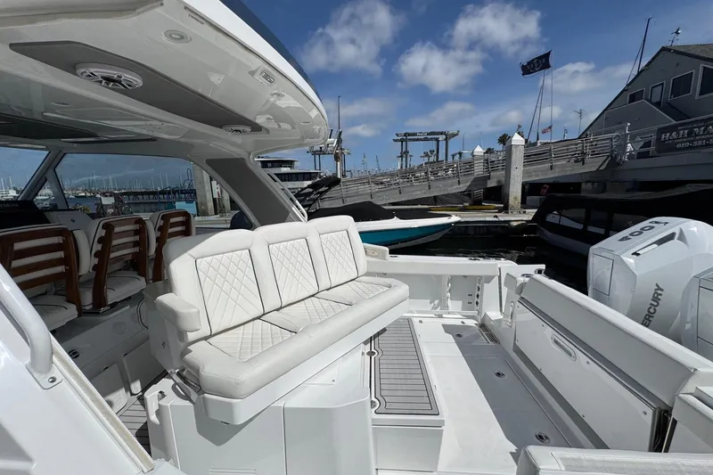 Slide: The Image of Everglades 367 CX 2026 - 52