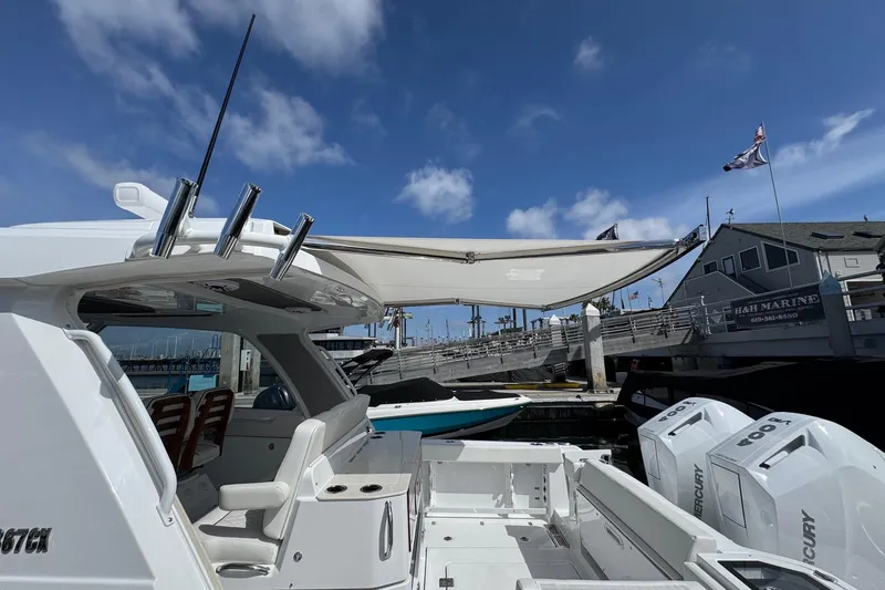 Slide: The Image of Everglades 367 CX 2026 - 54