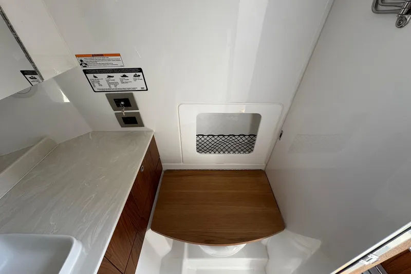 Slide: The Image of Everglades 367 CX 2026 - 95