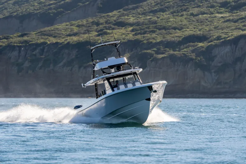 Slide: The Image of Everglades 455 Center Console 2026 - 62