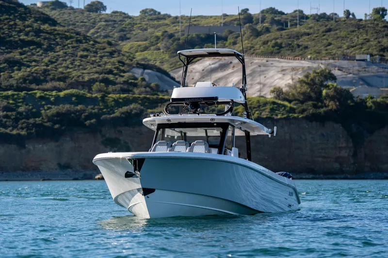Slide: The Image of Everglades 455 Center Console 2026 - 70