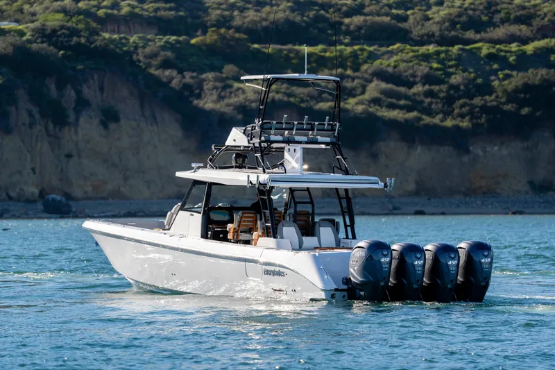 Slide: The Image of Everglades 455 Center Console 2026 - 71