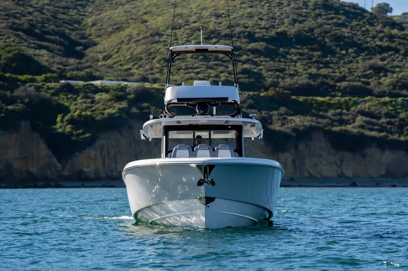 Slide: The Image of Everglades 455 Center Console 2026 - 75