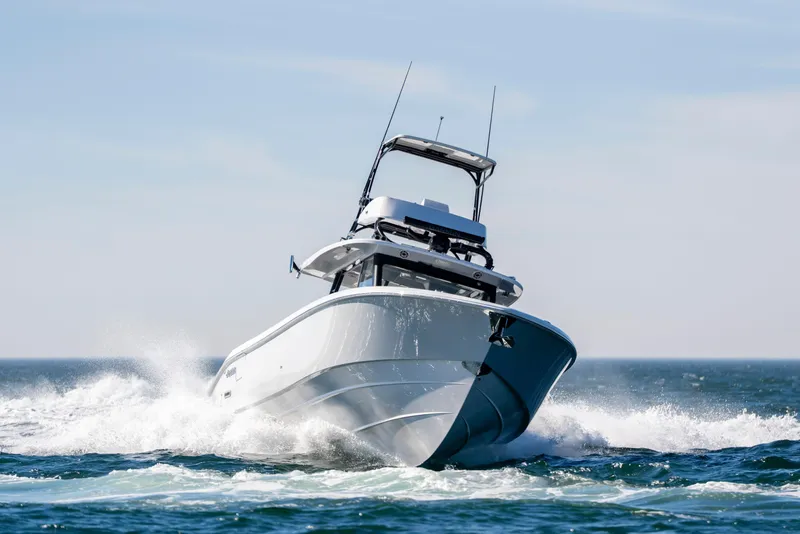 Slide: The Image of Everglades 455 Center Console 2026 - 87