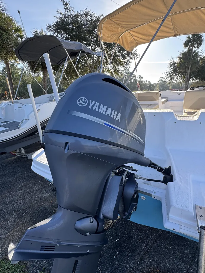 Slide: The Image of Hurricane SS 185 2026 - 21