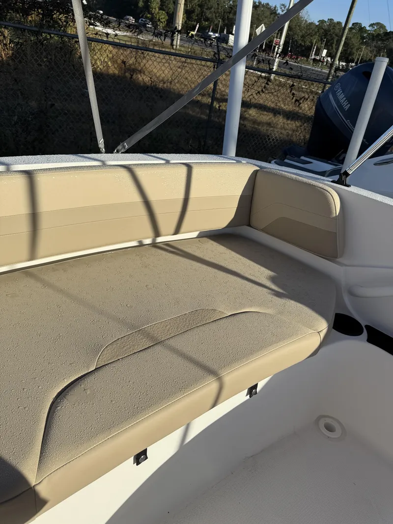 Slide: The Image of Hurricane SS 185 2026 - 29