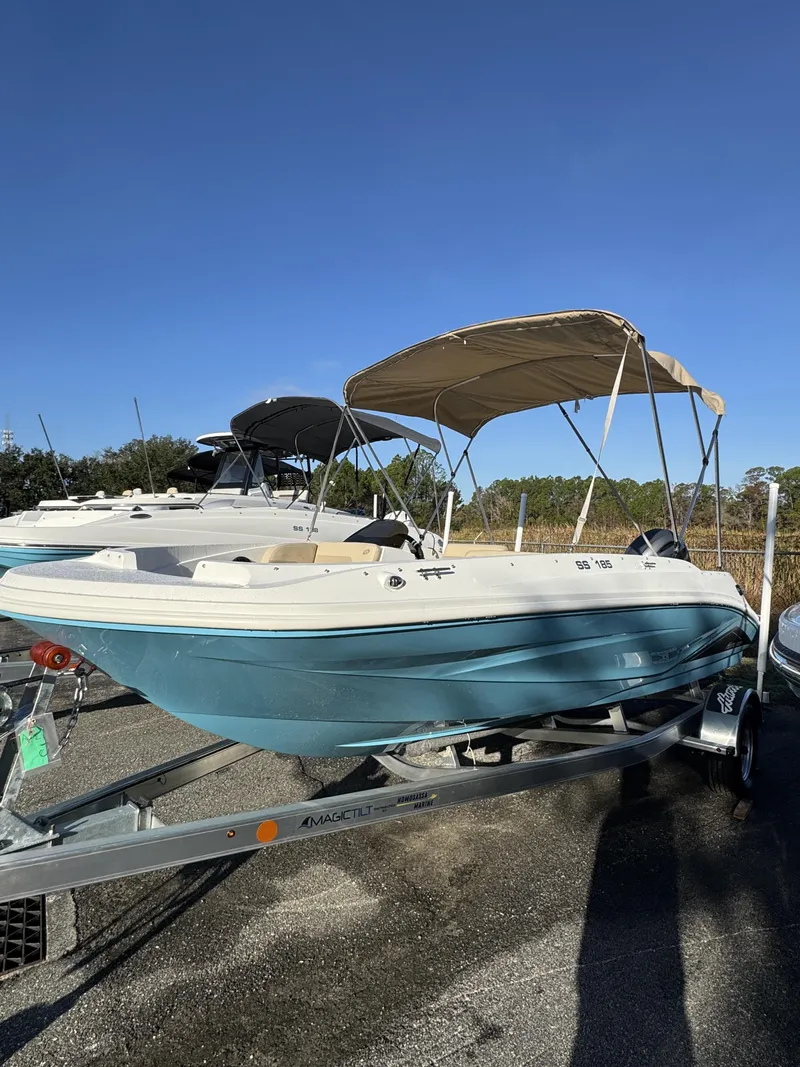 Slide: The Image of Hurricane SS 185 2026 - 4