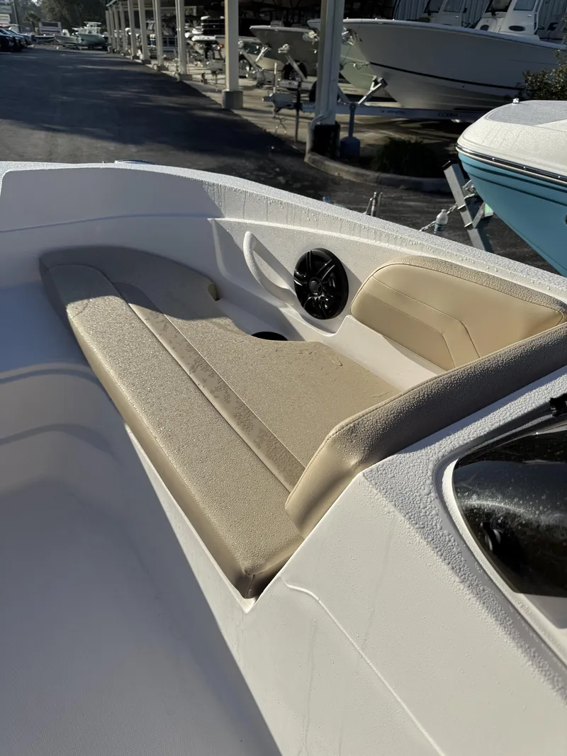 Slide: The Image of Hurricane SS 185 2026 - 5