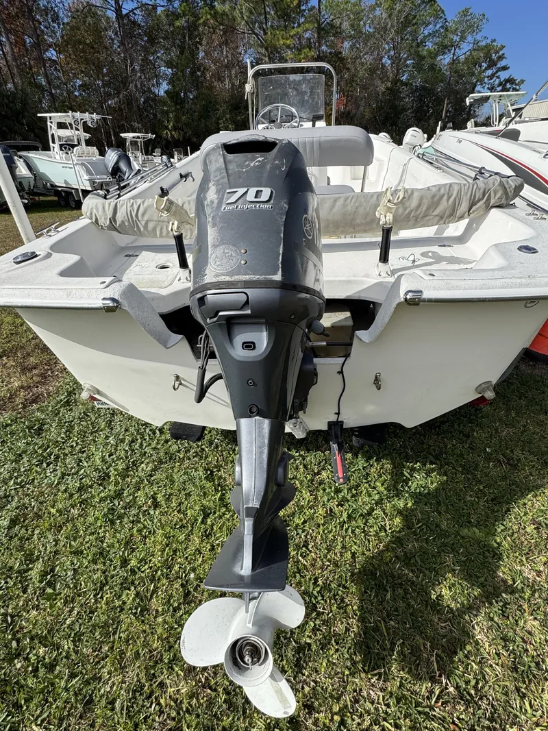 Slide: The Image of Carolina DLV SERIES DLV 178 2011 - 4