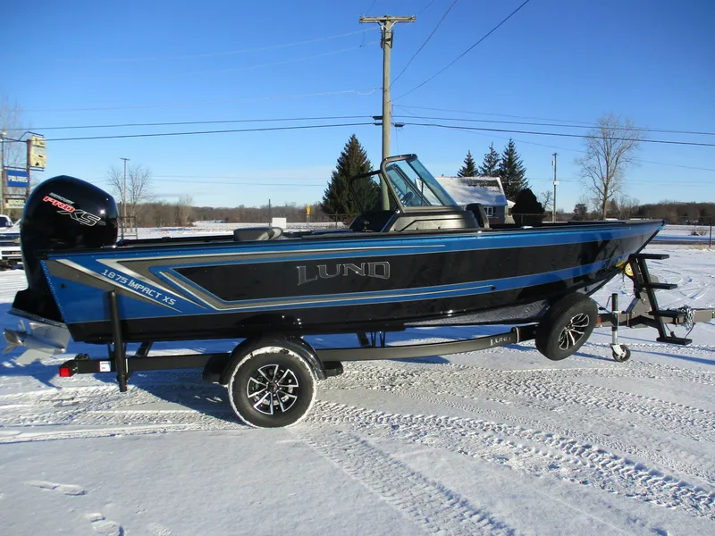 The Image of Lund Impact XS 1875 Sport 2026 - 1