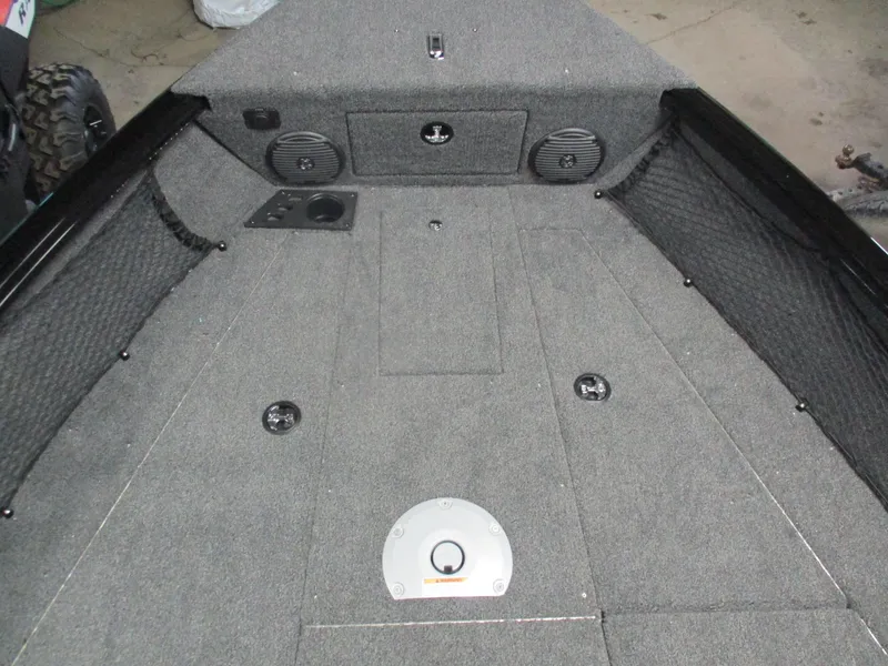 Slide: The Image of Lund Impact XS 1875 Sport 2026 - 3