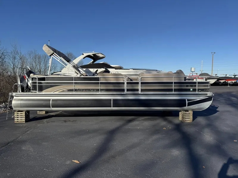 The Image of Premier Escapade 275 2009 - 1