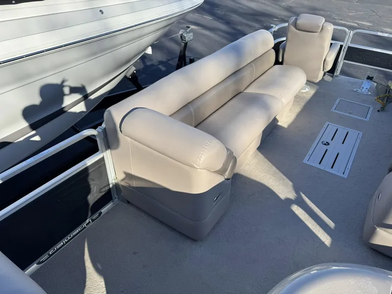 Slide: The Image of Premier Escapade 275 2009 - 13