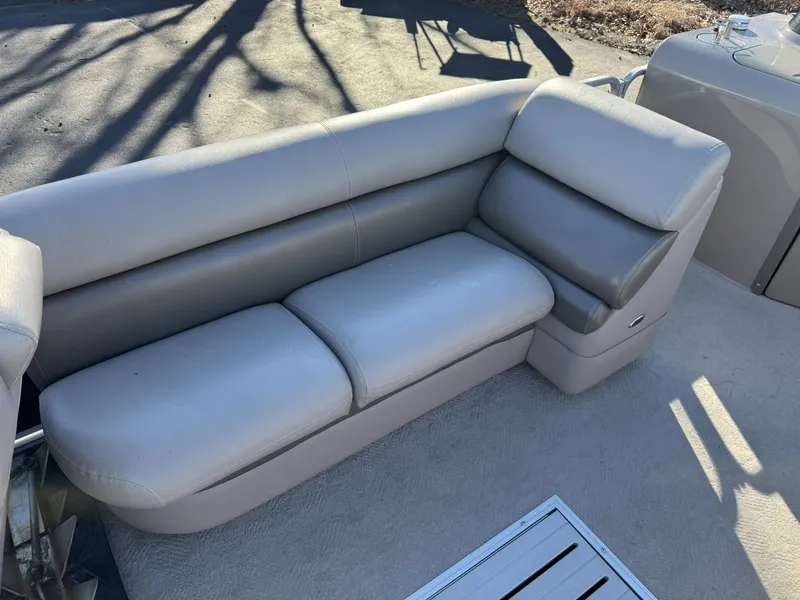 Slide: The Image of Premier Escapade 275 2009 - 27