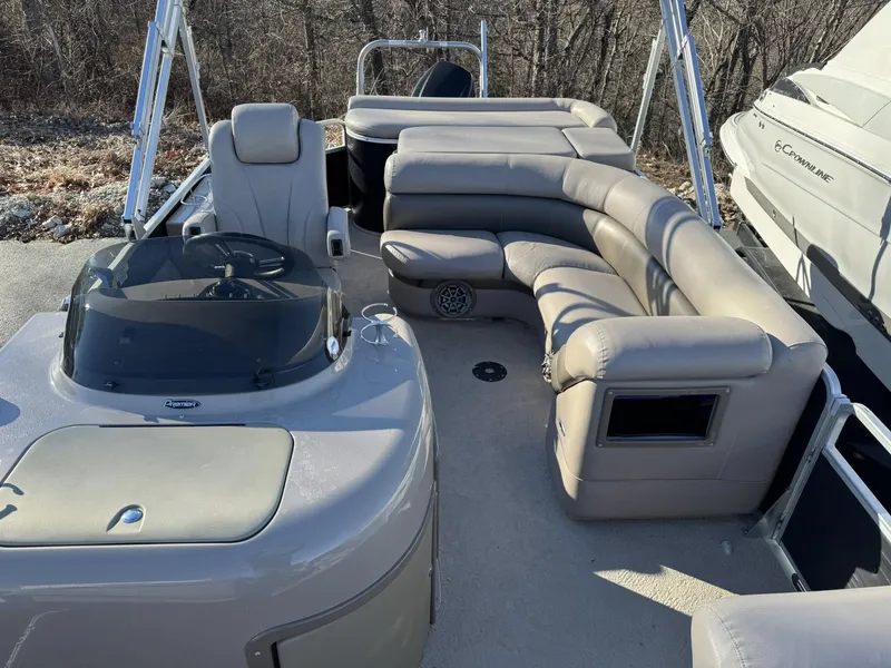 Slide: The Image of Premier Escapade 275 2009 - 6