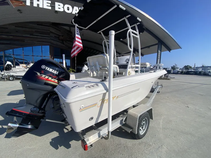 Slide: The Image of Pro-Line 170 CC 1996 - 17