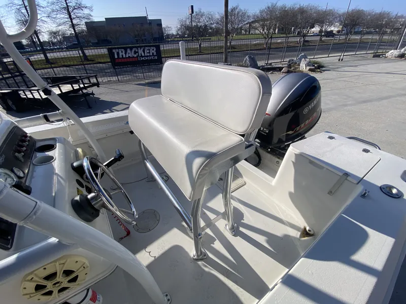 Slide: The Image of Pro-Line 170 CC 1996 - 3