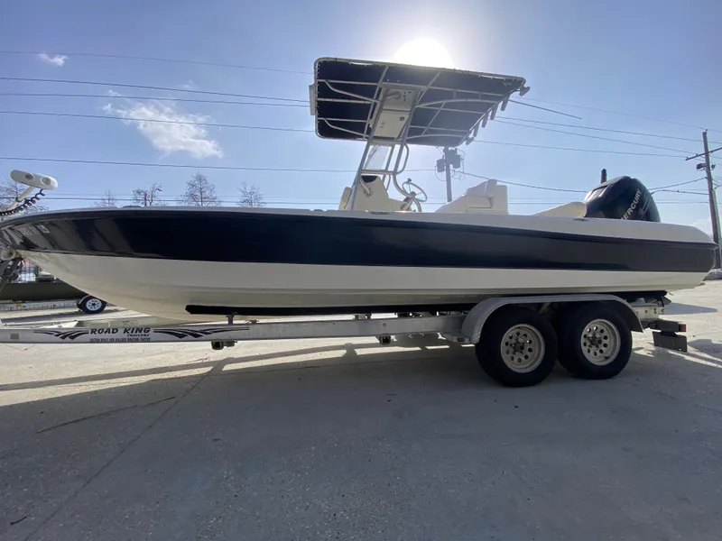 Slide: The Image of Triton 240 LTS 2007 - 17