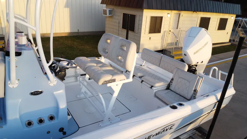 Slide: The Image of Blue Wave 2400 PureBay 2021 - 26