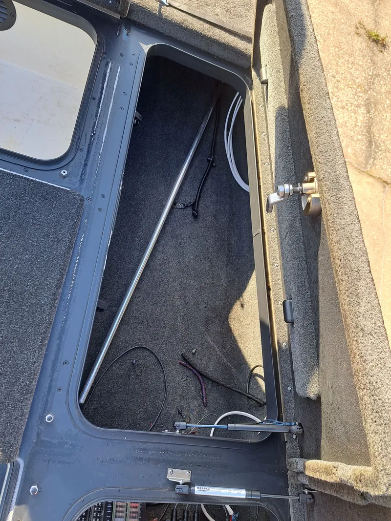 Slide: The Image of Skeeter FX21 2014 - 18