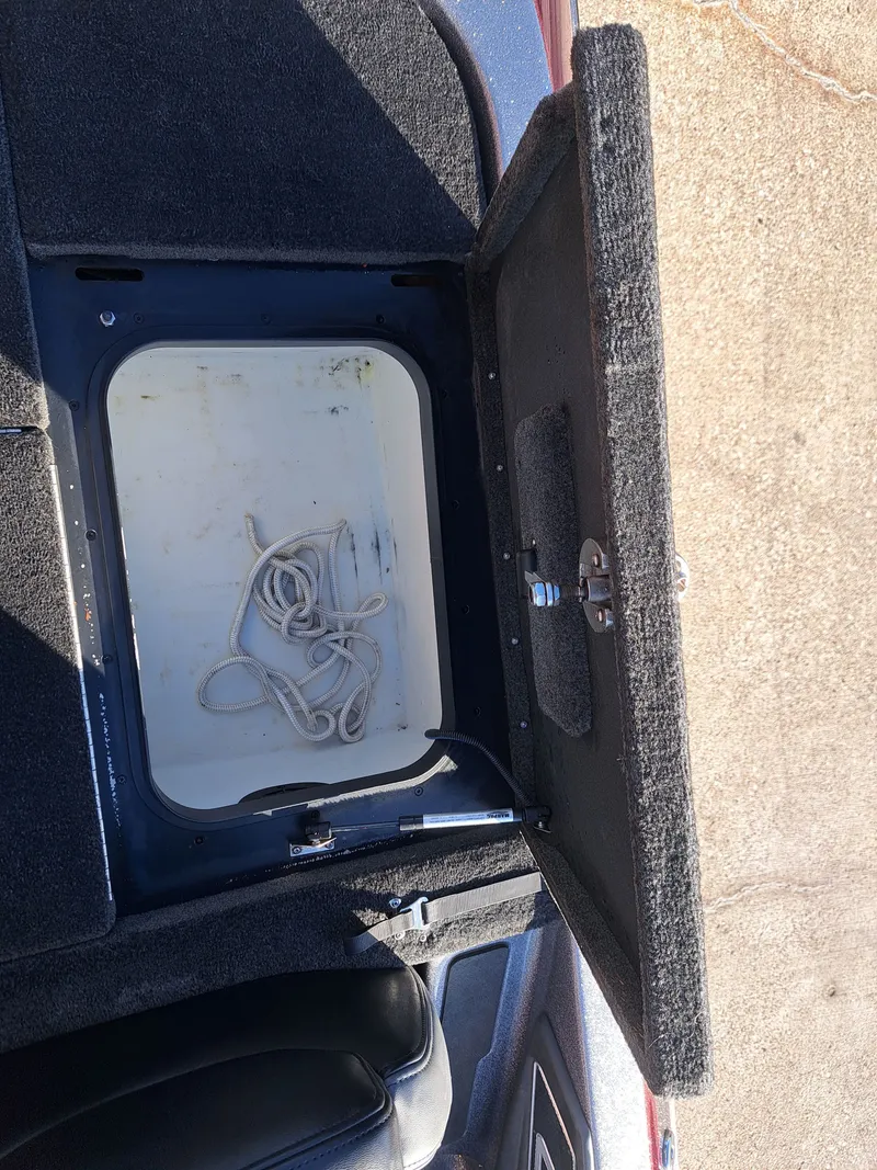 Slide: The Image of Skeeter FX21 2014 - 25