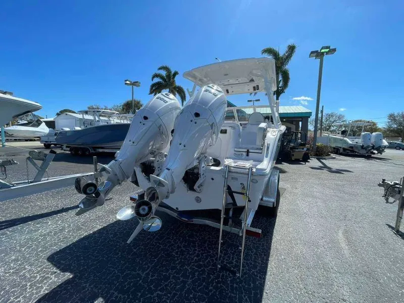 Slide: The Image of Sea Fox 268 Traveler 2026 - 9