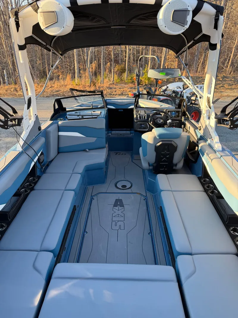 Slide: The Image of Malibu Axis T235 2026 - 5