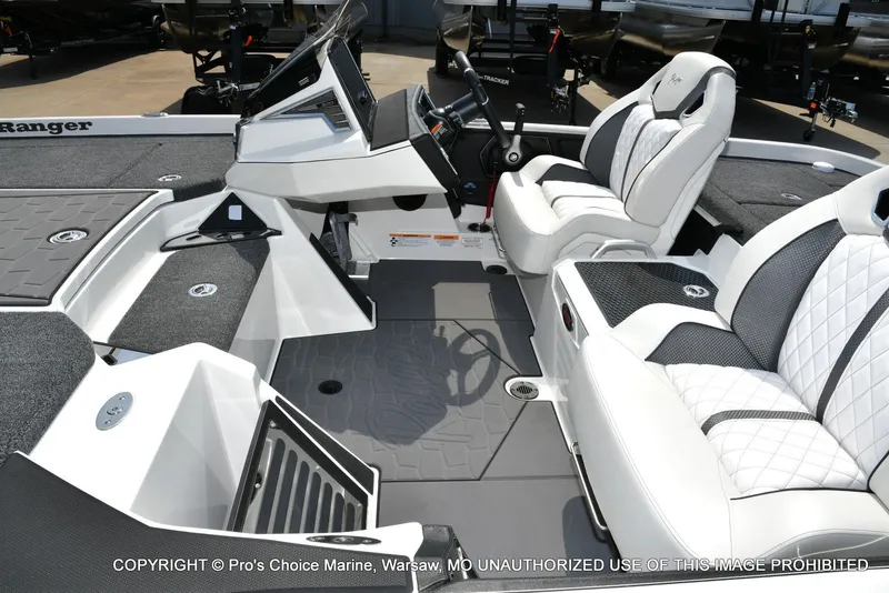 Slide: The Image of Ranger Z520R 2026 - 15