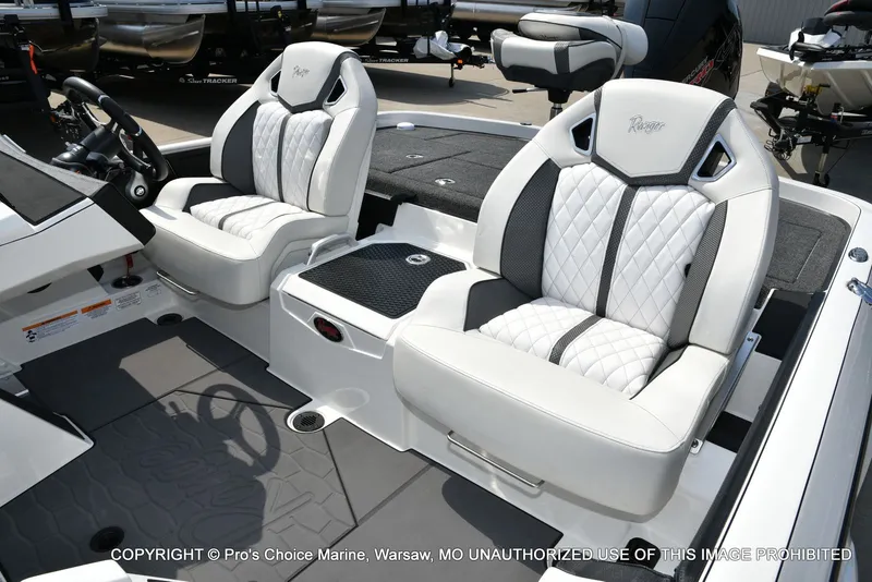 Slide: The Image of Ranger Z520R 2026 - 16