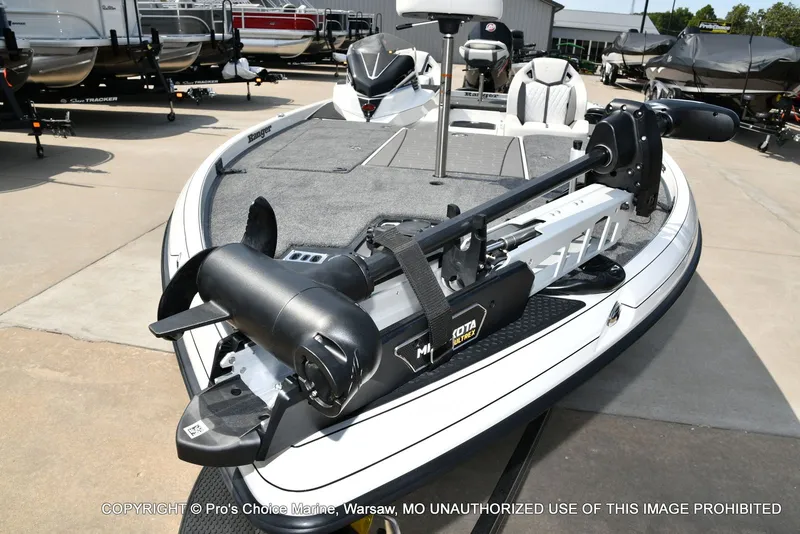 Slide: The Image of Ranger Z520R 2026 - 32