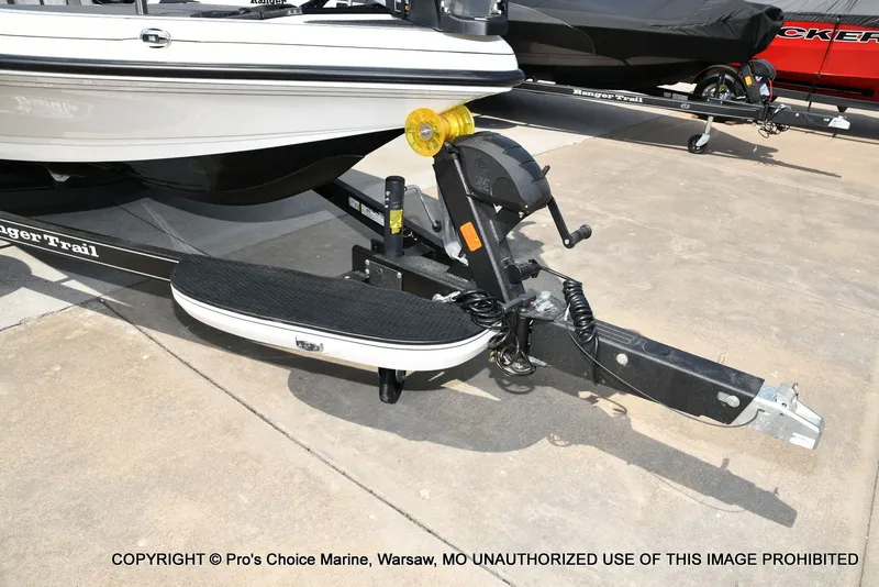 Slide: The Image of Ranger Z520R 2026 - 34