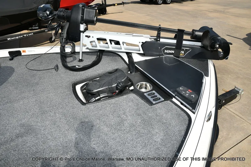 Slide: The Image of Ranger Z520R 2026 - 35