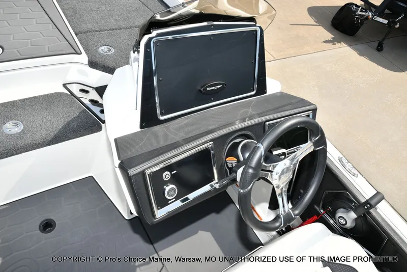 Slide: The Image of Ranger Z520R 2026 - 45