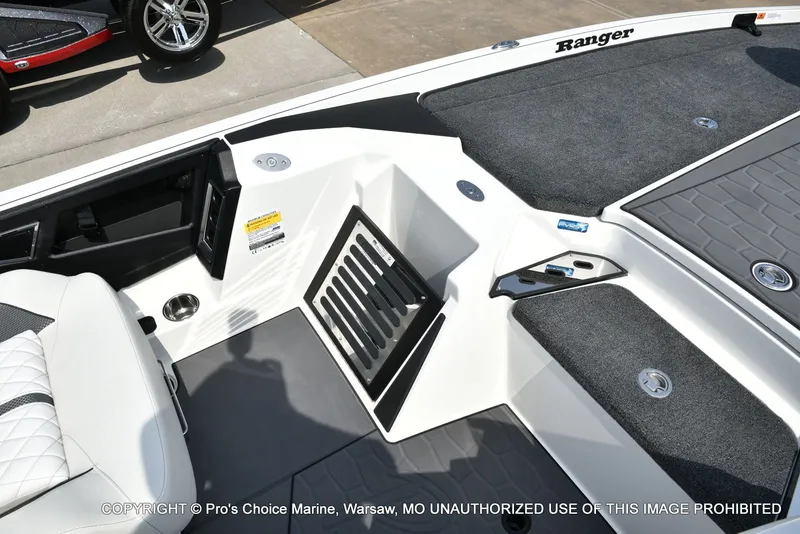 Slide: The Image of Ranger Z520R 2026 - 50