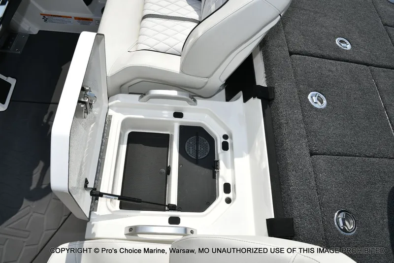 Slide: The Image of Ranger Z520R 2026 - 56